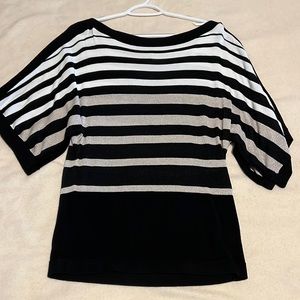 White House Black Market Sweater size XS